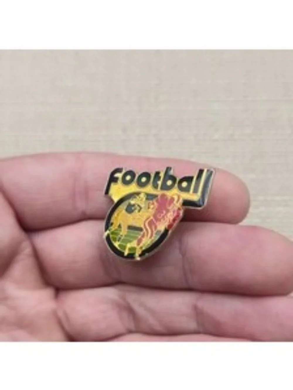 Vintage Football Sports Players Action Graphic Lapel Pin A8350